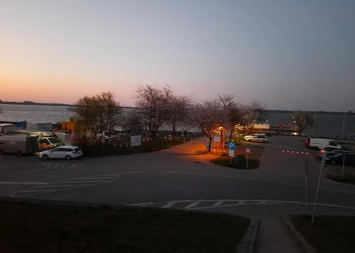 Apartamento Auszeit Am Faehranleger Grünendeich